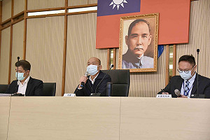 因應武漢肺炎疫情衝擊產業界 韓國瑜宣布4大紓困計畫