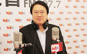 (影)為中小.微型企業請命 林右昌:救命針要直接打在身上