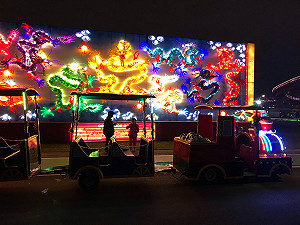 (影)全台首創!新北大都會公園搭小火車多角度欣賞燈會工藝