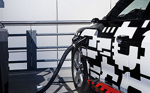 環保又省錢!太陽能電動車有望成未來趨勢