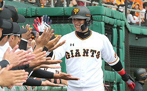 日職/陽岱鋼隊內紅白戰打4棒!2打席慘遭三振