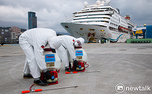 武漢肺炎》生在台灣很幸福!第10例確診台商出院哽咽感謝醫護