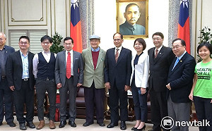 全世界在看！蔡明憲拜會游錫堃    盼「台灣加入WHO」決議快通過