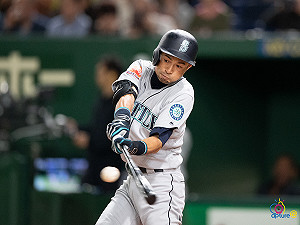 MLB/一朗傳說持續中 就算擔任特助春訓也照常練習