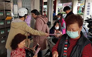 獨家》回饋菲國解除禁台令 企業明致贈菲籍移工口罩