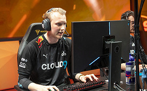 《英雄聯盟》遭EG Jiizuke擊殺！Zven追逐KDA紀錄暫告終