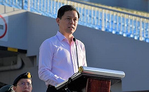 武漢肺炎》新加坡也出現搶購潮  官員：別和香港一樣「低能」