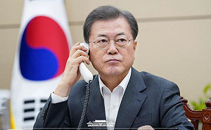 韓國疫情失控民怨炸鍋 近130萬人連署彈劾文在寅