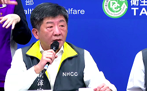 武漢肺炎》探病5分鐘遭感染！指揮中心：接觸距離、密度都是關鍵