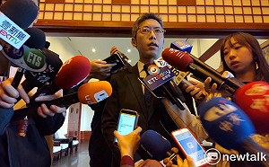 武漢包機卡關藍委獻策 總統府駁：國人不會接受