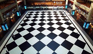 武漢肺炎》禁止群聚！台北車站大廳2/29至4/30禁止席地而坐