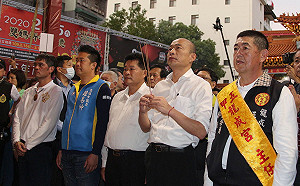 媽祖接駕計畫一變再變 高市新聞局：韓國瑜僅致意不參加遶境也不揹轎