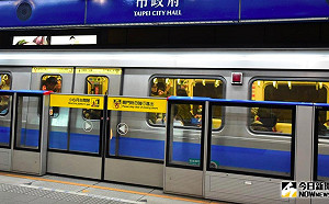 北捷防疫狂消毒！清潔隊領班自爆「痛苦心聲」全場都哭了