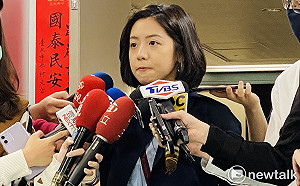傳「學姊」黃瀞瑩戰新北 周玉蔻酸柯「瞧不起女人」:應讓她選總統!