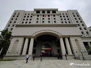 全台最大盜版影音網站侵權10億!台大2碩士遭起訴 6千萬財產被查扣