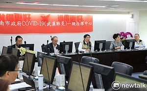 武肺升溫台南超前部署  黃偉哲籲強化長照防疫及兒童心理防護