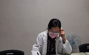 居家檢疫壓力大到睡不著！台南衛生局完成首例通訊診療個案