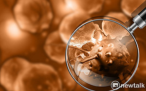 聞15分鐘精油就能抗病毒？事實查核中心闢謠