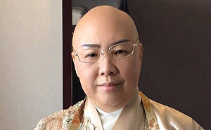 恆述法師欠債拖累張菲費玉清　名嘴律師齊砲轟