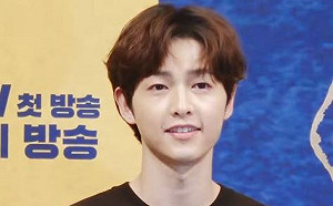 武漢肺炎》新片《波哥大》停工  宋仲基南美急返韓