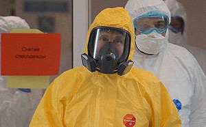 普亭全身黃視察武漢肺炎醫院 莫斯科市長當面嗆聲