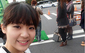 徐巧芯PO嫩照揭「日知學塾」緣由  他讚：再黑暗的地方 也會有燭光