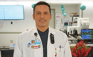 紐約醫療瀕崩潰！垃圾袋當防護衣 護理師確診「別告訴爸媽」成遺言