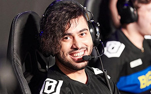 《鬥陣特攻》噁男！Mouffin性騷擾未成年少女遭禁賽