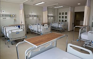 武漢肺炎》義大利轉介患者至照護中心  學者批：長者恐身陷危機