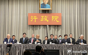 政院拍板防疫紓困追加預算 蘇揆：1兆500億預算救台灣