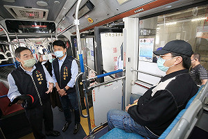 今起搭乘大眾運輸未戴口罩可開罰  中市府：先採柔性勸導