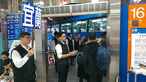 客運業營收降逾三成 業者籲政府紓困避停業骨牌效應