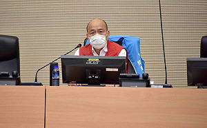 韓國瑜出手了  4/7起市府洽公與搭乘大眾運輸強制戴口罩