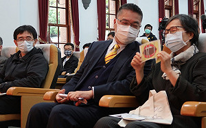 追思鄭南榕  薛化元：台灣人要一起對抗外來威脅的「被迫表態」