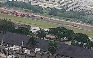 快訊》小港機場空勤直升機墜落！  機身側躺跑道產生巨響