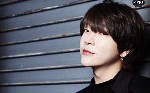 武漢肺炎》男星出入聲色場所染疫！超新星允鶴正面回應