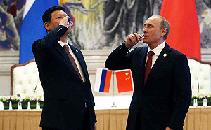 甩鍋戰再開新局  中媒向普丁臉上「抹病毒」