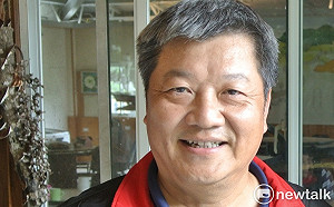 偏鄉學生學習不中斷 鄒盛達大手筆捐40部平板電腦