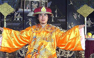 (影)聲援譚德塞批台灣  王炳忠烙英文:民進黨將惡毒伎倆帶到國際社會