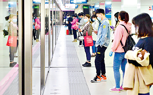 民眾稱武漢全世界最安全  中國感染科推斷:許多人擁有免疫力