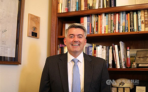 (影)台灣急援美國口罩  美參議員影片感謝:WHO就要台灣