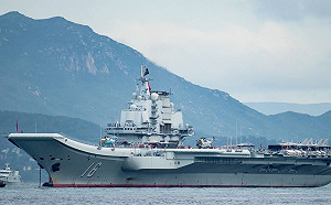 為何此時高調公布遼寧號通過台海  中媒 : 因為美艦都被疫情打趴了!