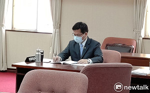 華航已在研究改名 林佳龍：一起思考如何讓台灣走出去