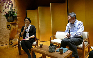 婦聯會還在！  婦聯會贈奇美醫院2000片手術防護口罩