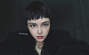 情傷狠斷髮？ 周揚青私人帳號發文洩端倪