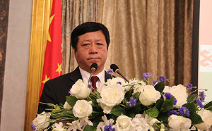 中駐俄大使：闖關回國公民令人不齒 網怒曬「你媽死了共和國護照」