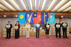 印太地區角力戰 美拉台灣助太平洋島國抗疫拼中國