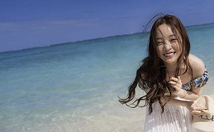 不聞不問20年！具荷拉生母成功獲遺產 親哥嘆：太不合理