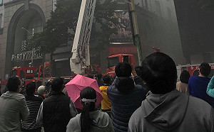 林森錢櫃大火  逃出民眾曝：灑水器沒灑、警報完全沒響！