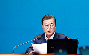 前、後任總統為狗吵架! 尹錫悅、文在寅為北韓贈的和平犬吵翻天